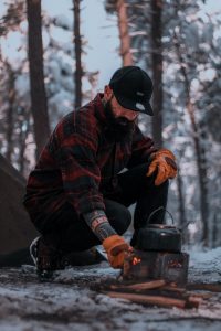 winter camping, work crews